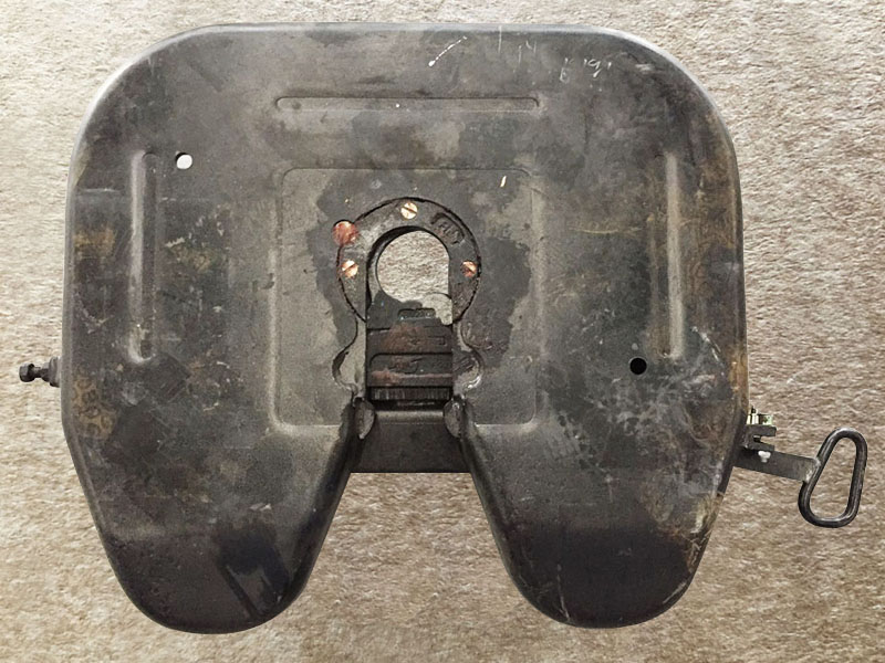 DZ95259938011,90鞍座  90 saddle,濟(jì)南向前汽車配件有限公司