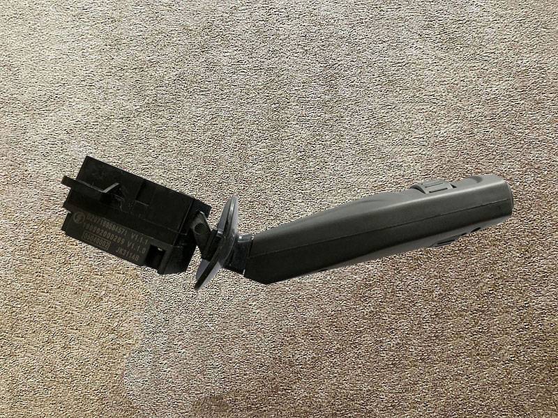 DZ97189584571,右組合開關(guān)Right combination switch,濟(jì)南向前汽車配件有限公司