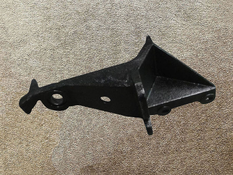 DZ1640430010,前懸置左支座，F(xiàn)ront mount left support F2000,濟南向前汽車配件有限公司