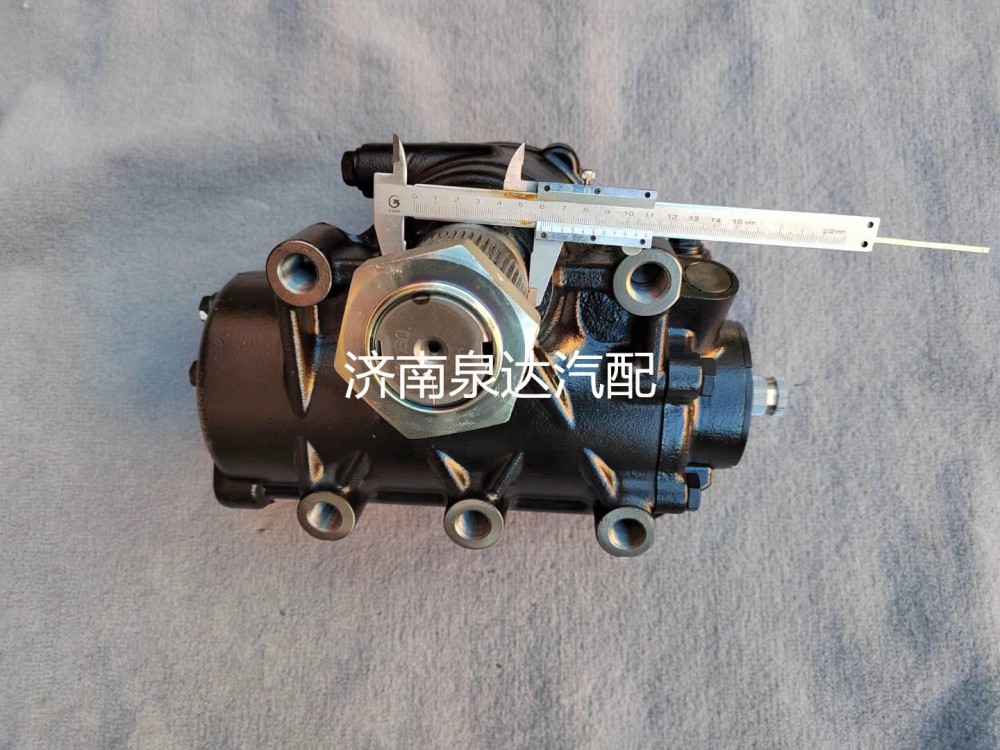 適配中國重汽豪沃豪瀚動力轉(zhuǎn)向器轉(zhuǎn)向機方向機總成/WG9525470050