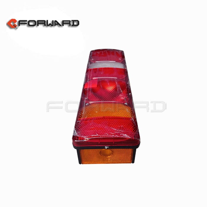 WG9925810002,side marker light 7 function combination rear light right pur,濟南向前汽車配件有限公司