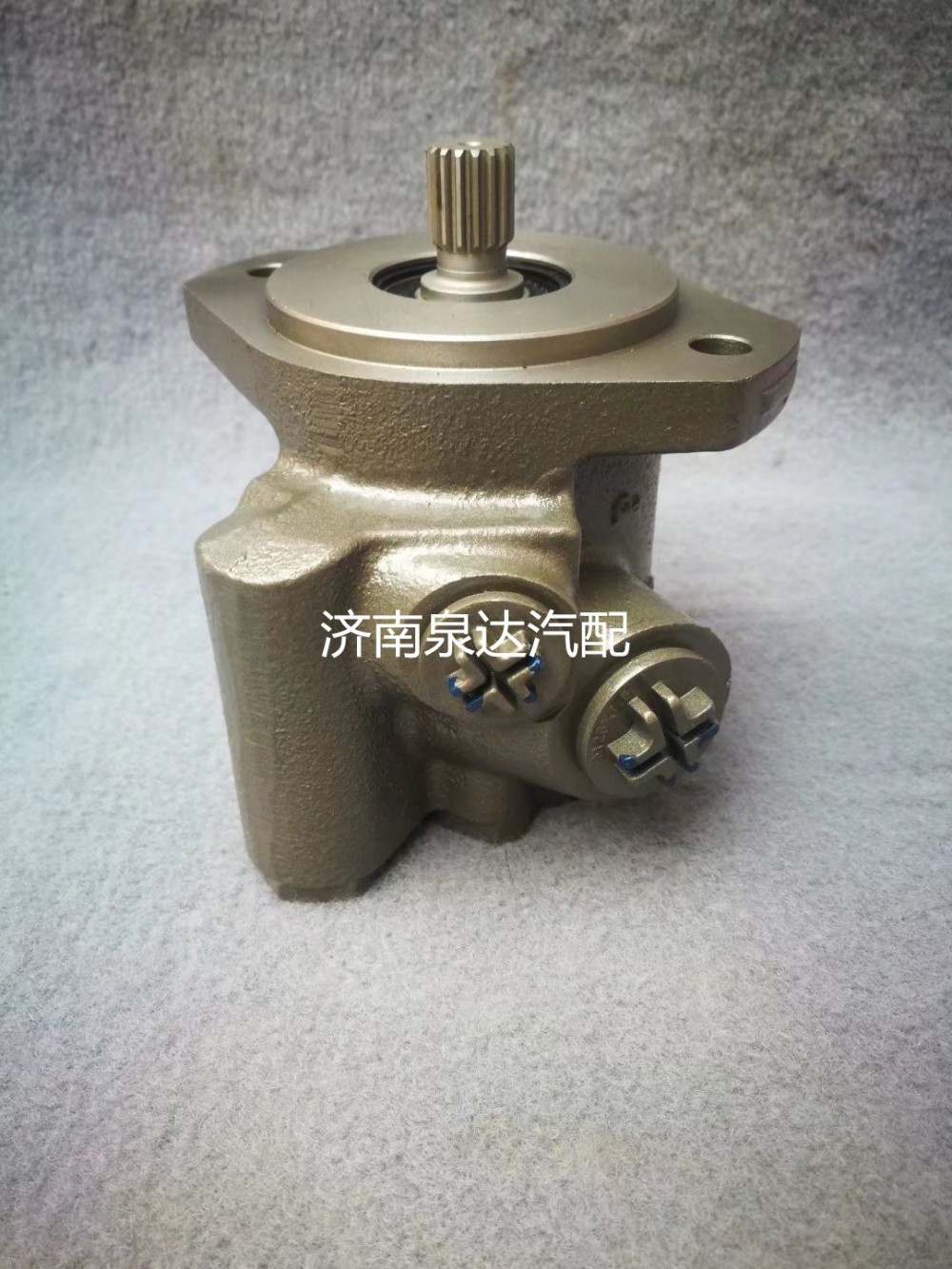 適配上汽紅巖新金剛杰獅杰卡杰豹方向助力泵轉向泵液壓泵/5802057476