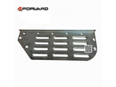 WG1642230109,Wing plate left skid plate,濟(jì)南向前汽車配件有限公司