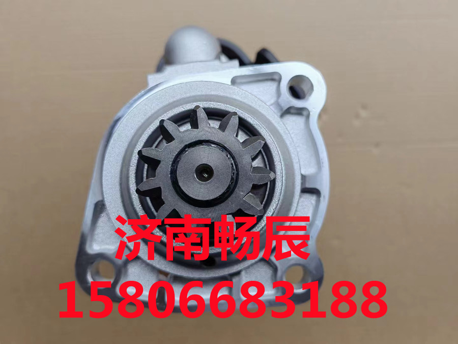 起動(dòng)機(jī)11