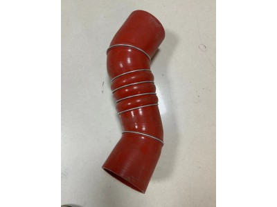 WG9525531135/豪瀚N7G中冷器進(jìn)氣膠管