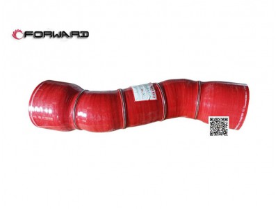 6000018221   中冷器出氣管,Intercooler outlet pipe,濟(jì)南向前汽車配件有限公司
