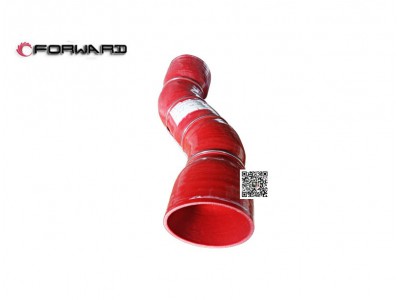 6000018221   中冷器出氣管,Intercooler outlet pipe,濟(jì)南向前汽車配件有限公司