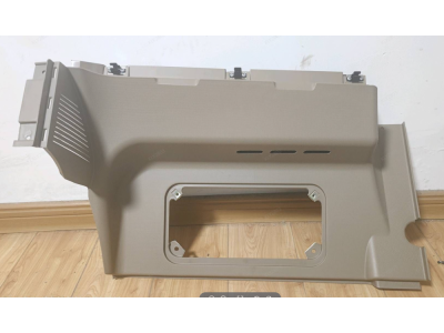 WG1671160122,右下護(hù)板總成,濟(jì)南隆旭汽車配件有限公司