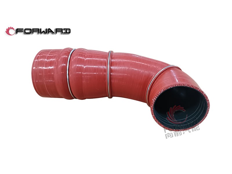 SHACMAN H3000  動力冷卻系統(tǒng)  DZ96259535064 中冷器出氣膠管/DZ96259535064 中冷器出氣膠管