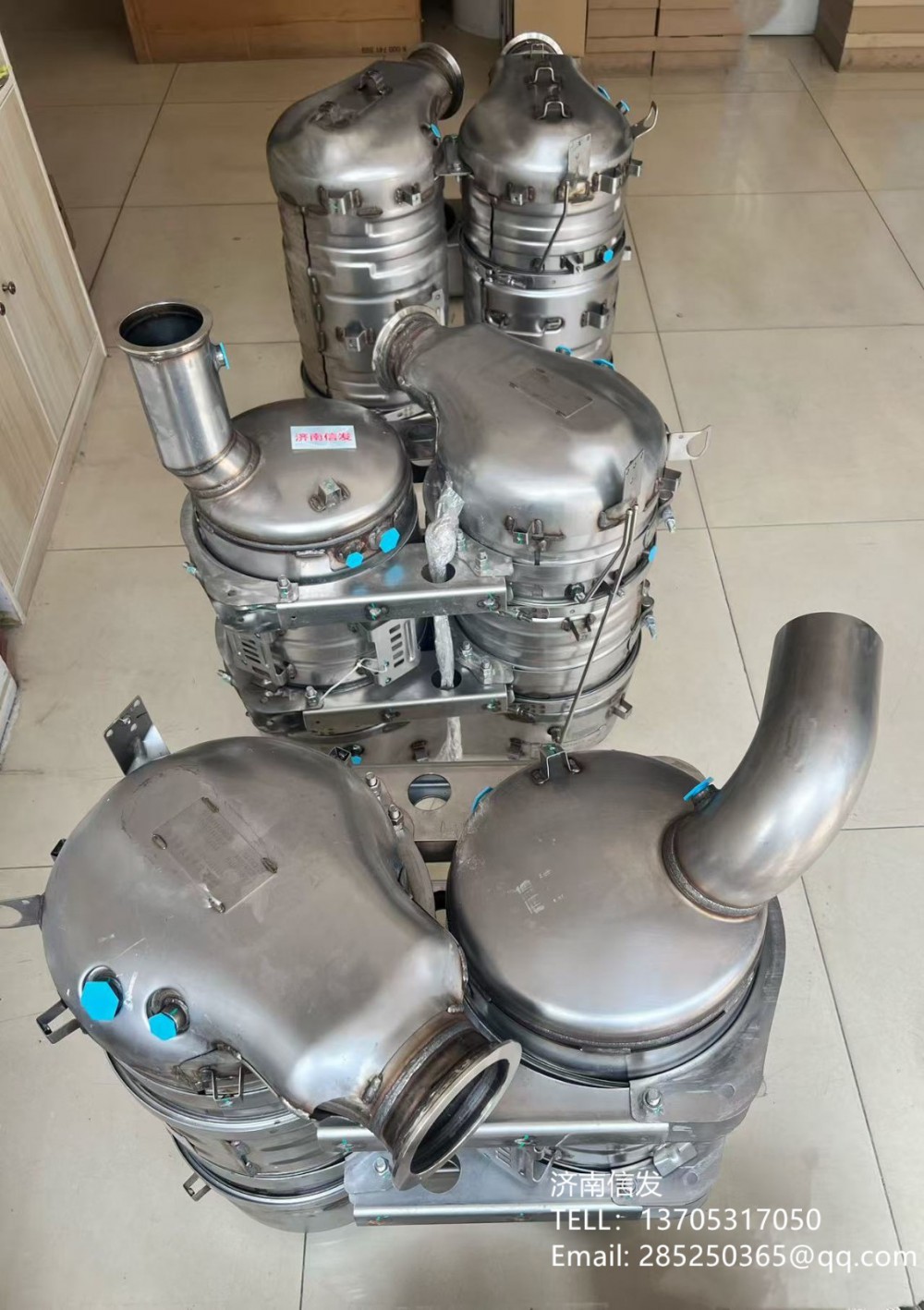 AZ9H3154620001,AZ9H3154620001汕德卡U型垂直后處理器,濟(jì)南信發(fā)汽車(chē)配件有限公司
