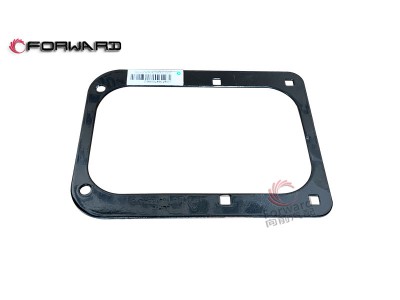 SINOTRUK HOWO 輕卡 行駛轉(zhuǎn)向系統(tǒng) LG9716470066 護(hù)套壓板