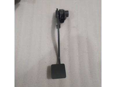 T7低地板老款離合器踏板總成離合踏板支架，WG9925230522，50元