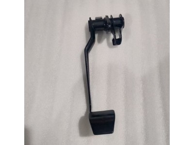 重汽汕德卡新款離合器踏板總成，WG9925230825，55元