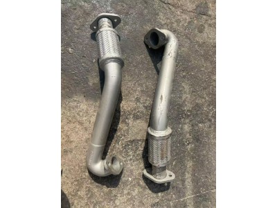 VG1096110014發(fā)動(dòng)機(jī)EGR排氣管