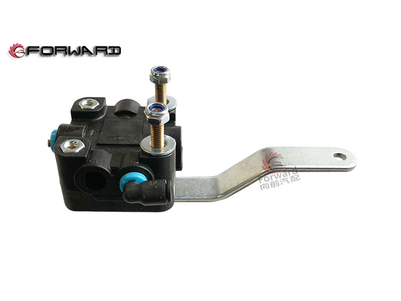 DZ15221440234 新高度閥/右前,New height valve/right front,濟南向前汽車配件有限公司
