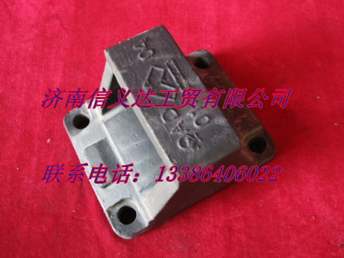 AZ9725520004,后板簧右后支架,濟南凱爾特商貿(mào)有限公司