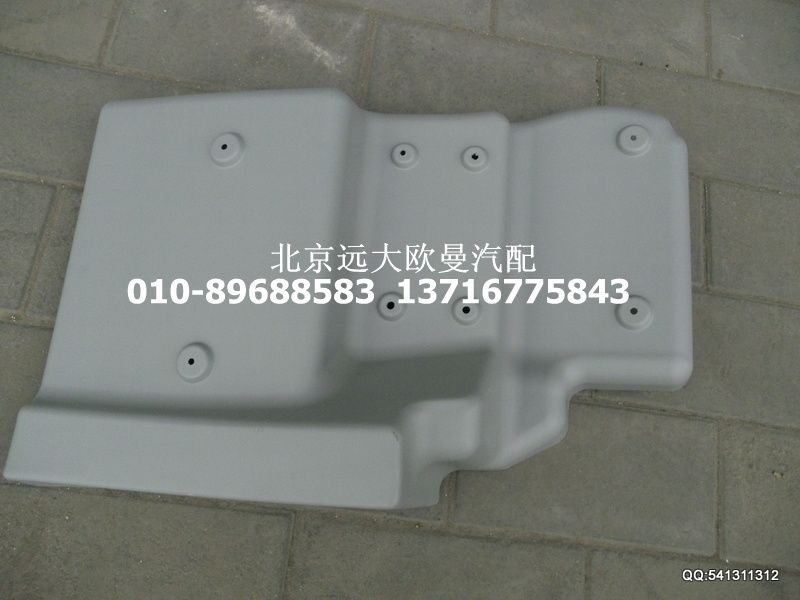 1B22084304062,前輪后擋泥板右,北京遠(yuǎn)大歐曼汽車配件有限公司