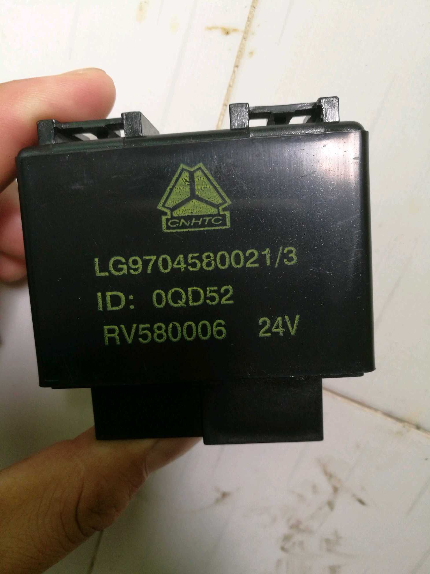 豪沃輕卡豪曼輕卡三合一控制器LG9704580021